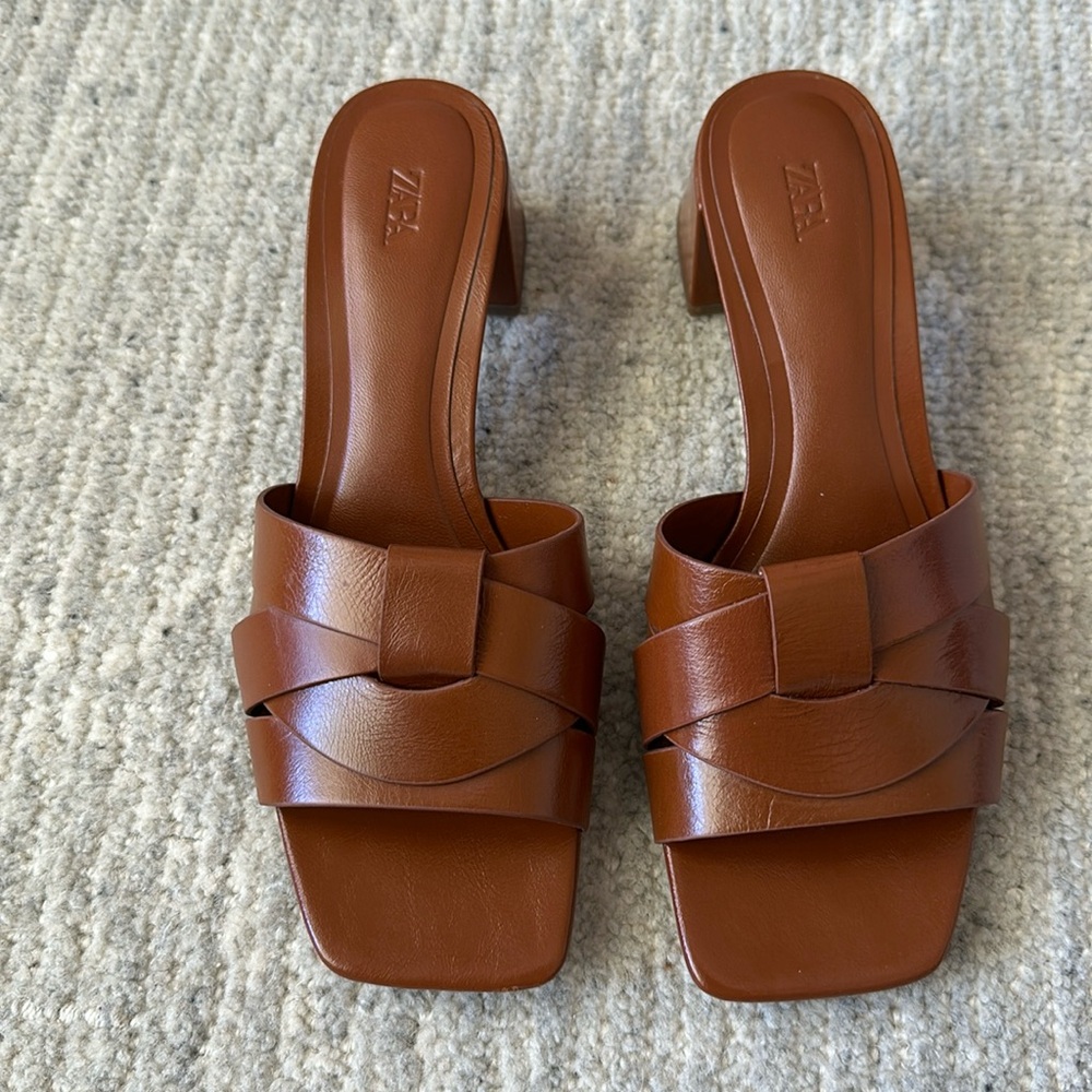 Zara block heel sandal. Size 38